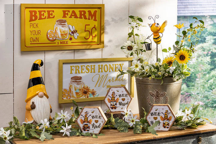 Wood Bee Design Block