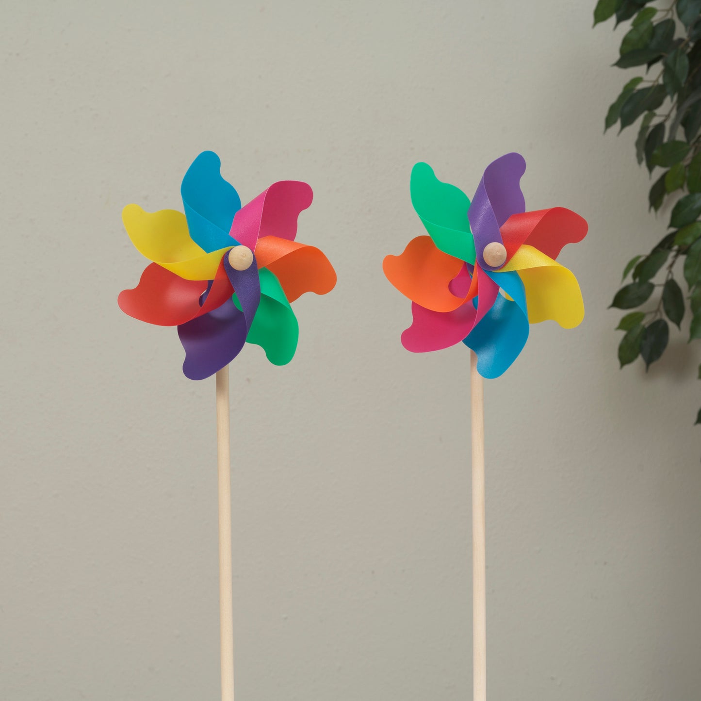 15.75"H PVC 7-Point Multi Color Pinwheel