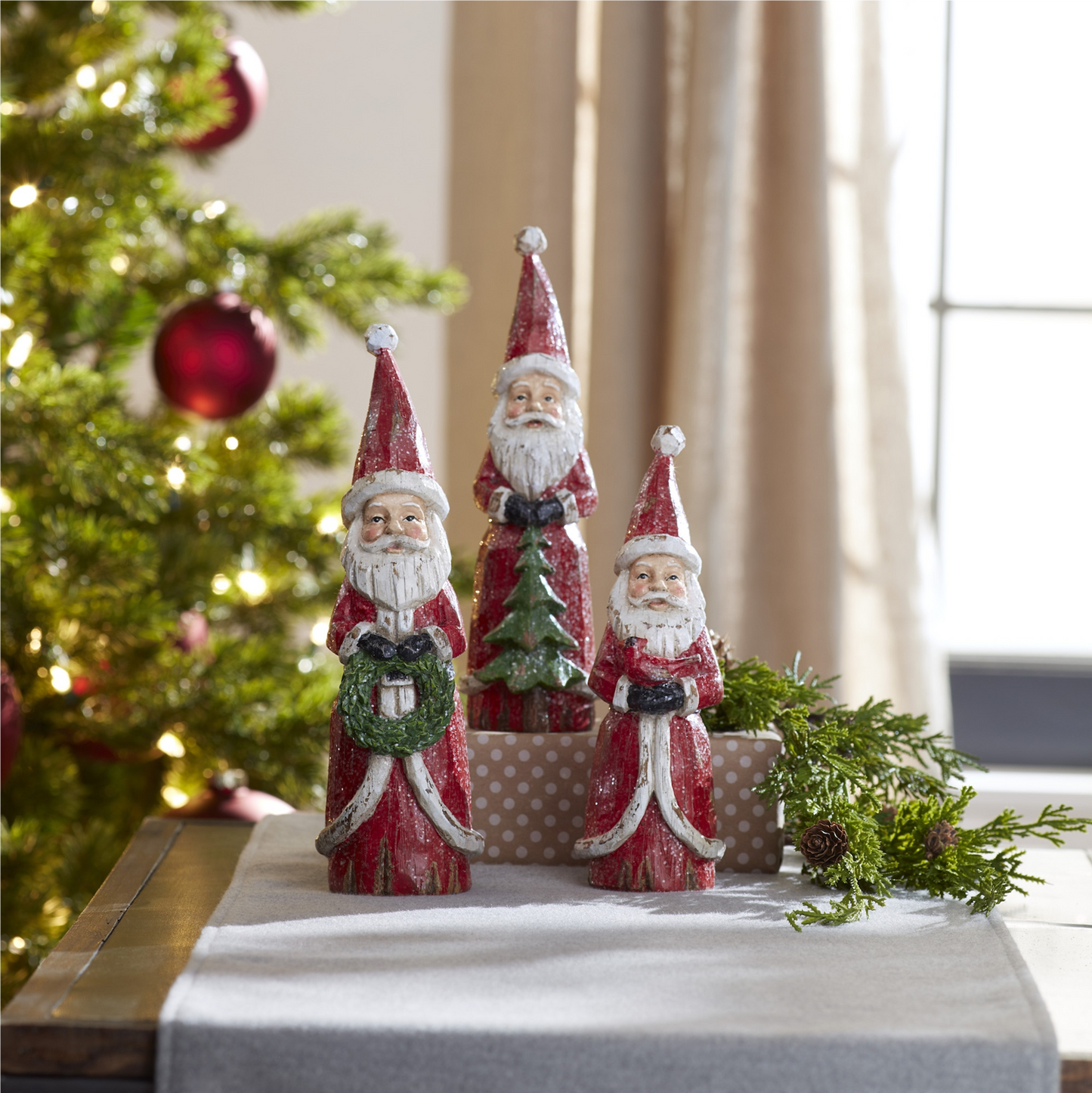 Distressed Wood Design Santa Figruine (Set of 3) -Ship Only