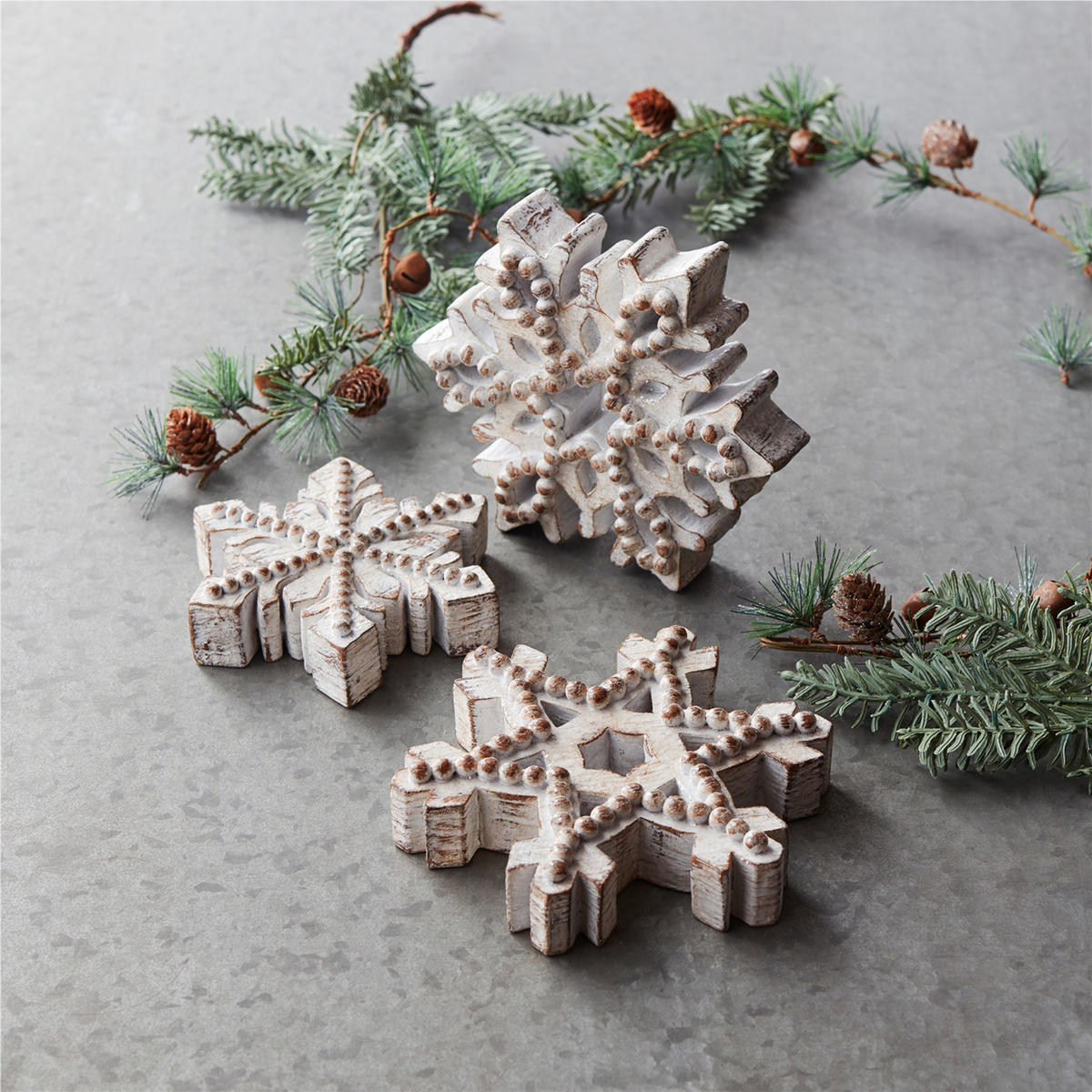 Beaded Wood Design Snowflake Decor (Set of 3) -Ship Only