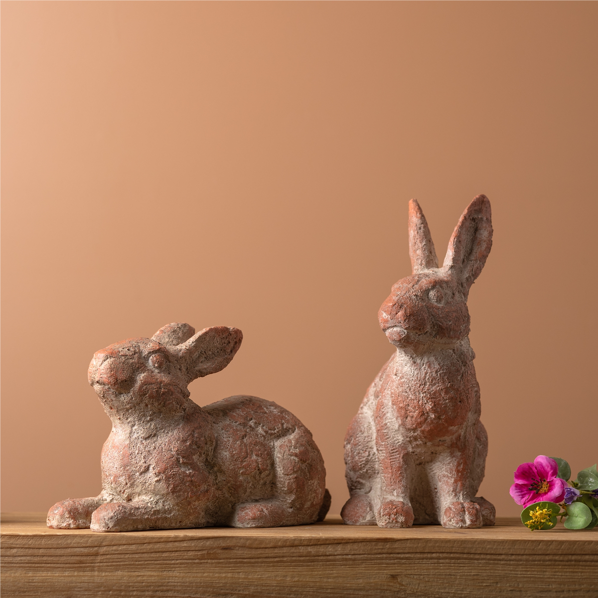 Distressed Garden Rabbit Statue (Set of 2) -Ship Only