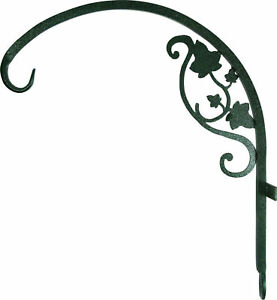 16" Green Downturned Hanger With Vine