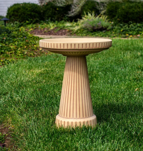 Universal Birdbath in Loam Brown