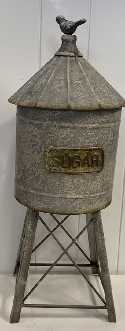 Decorative Antique Metal Water Tower