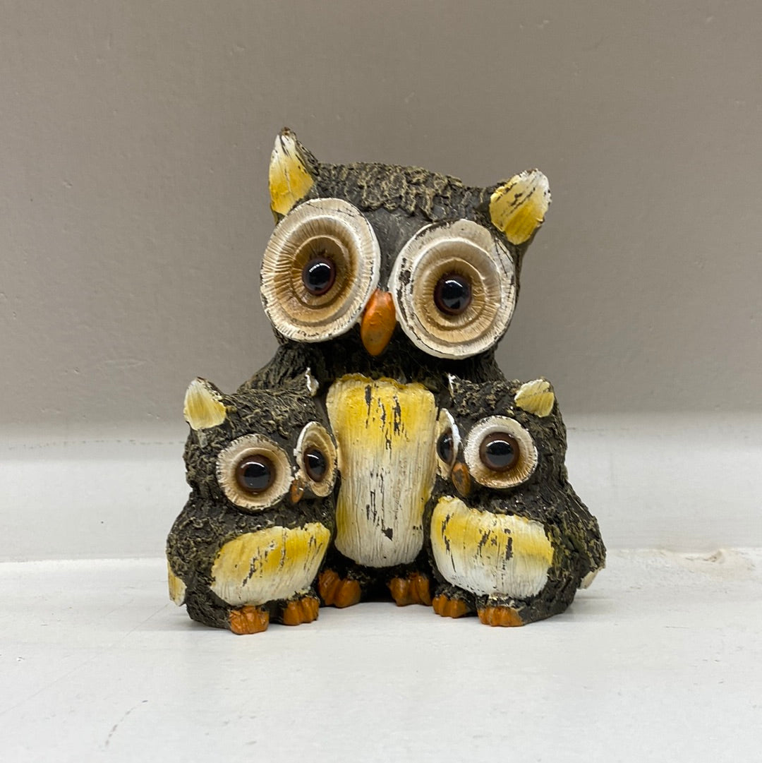 Resin Owl Mother with Babies 6.5”