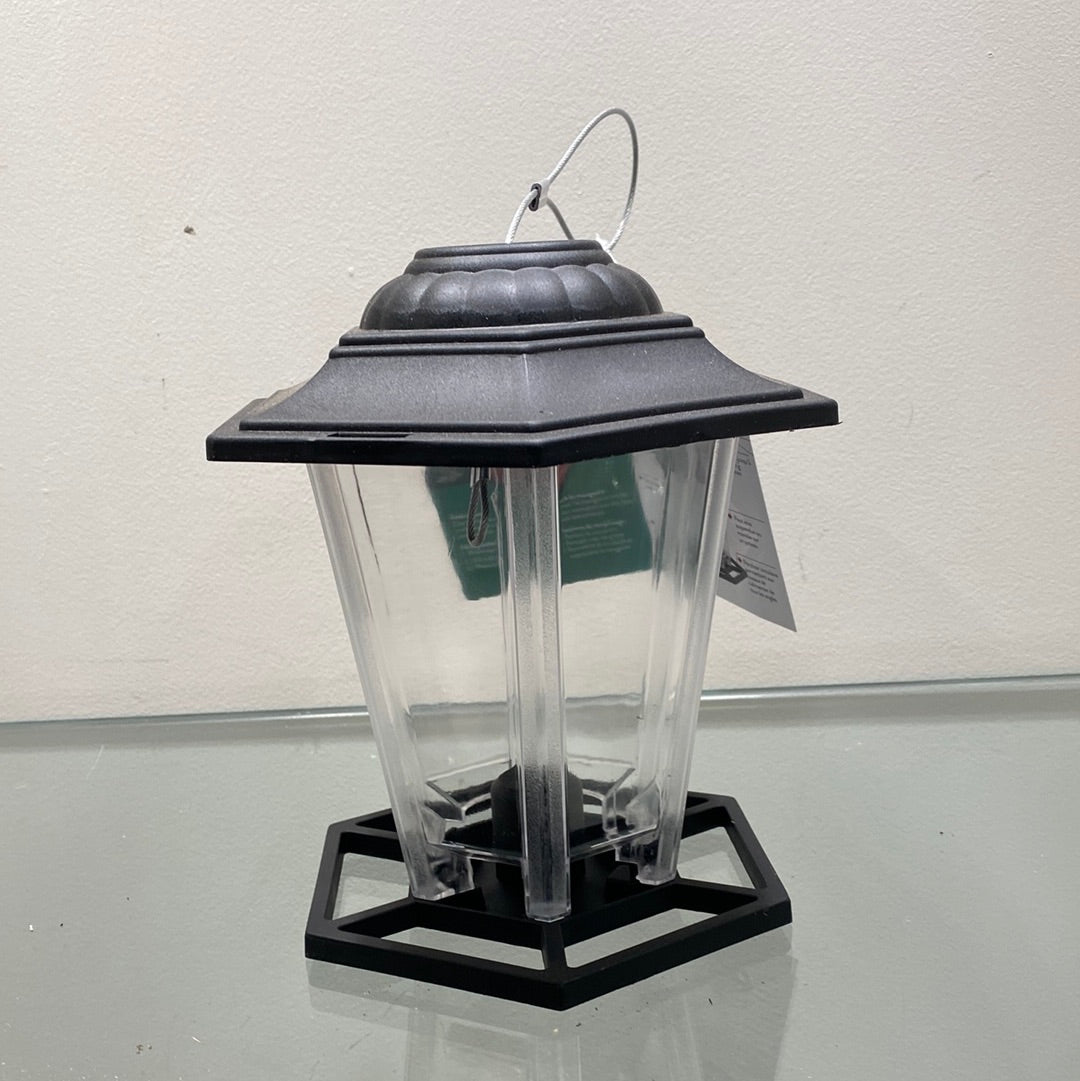 Carriage Wild Bird Feeder