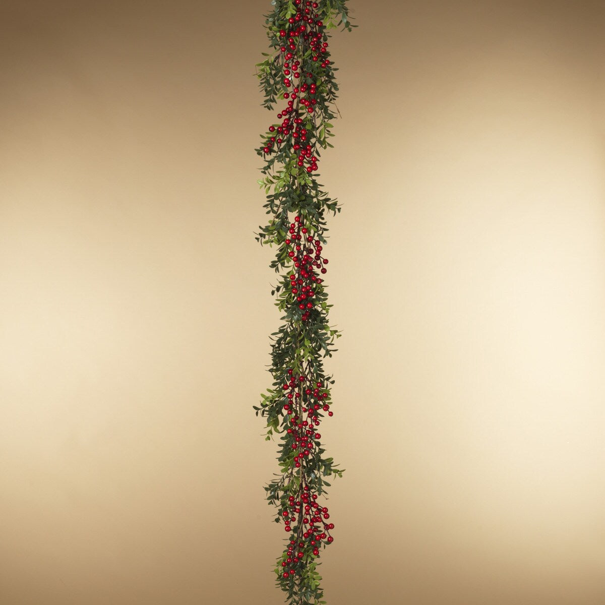 5'L Holiday Boxwood Garland with Berries