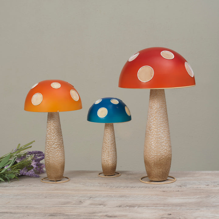 Solar Lighted Metal Mushroom