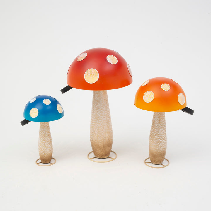 Solar Lighted Metal Mushroom