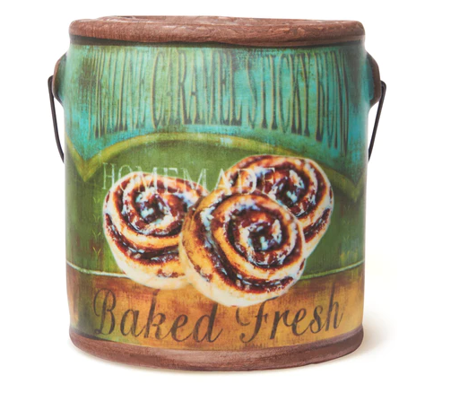 Praline Caramel Sticky Buns - Farm Fresh Candle