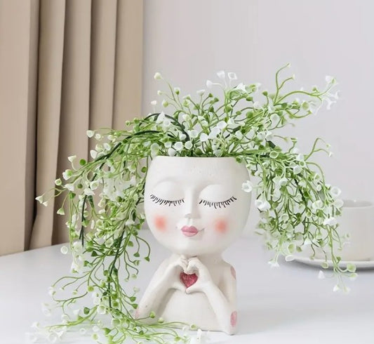 Heart Shaped Hands Head Planter