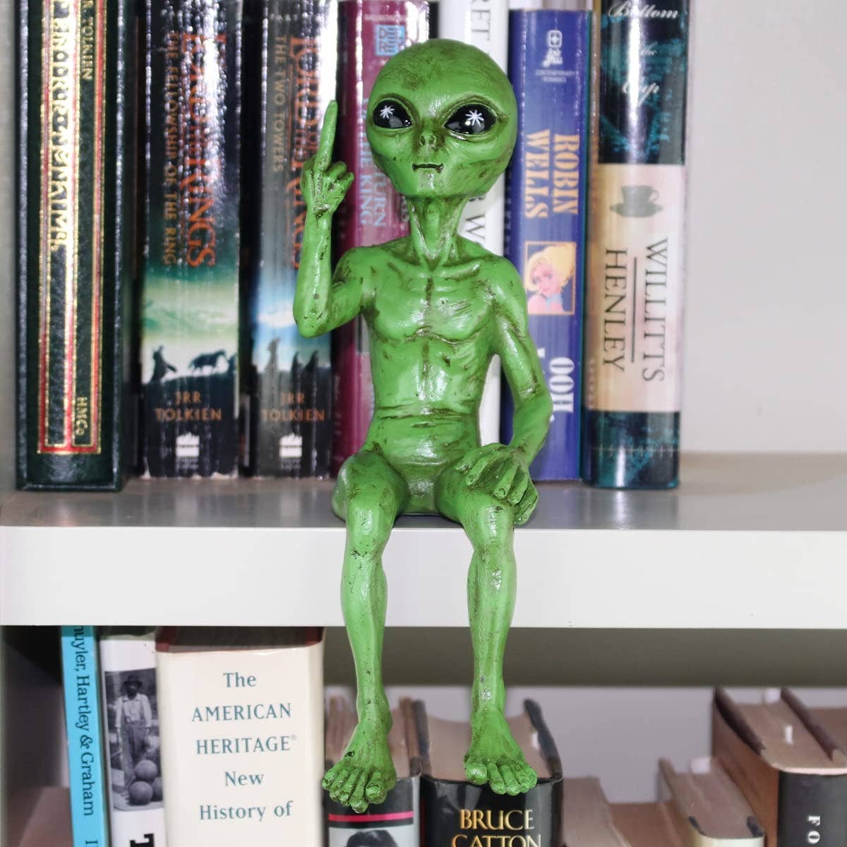 Rude Alien Statue “Flipping The Bird” 10″ H Shelf Sitter