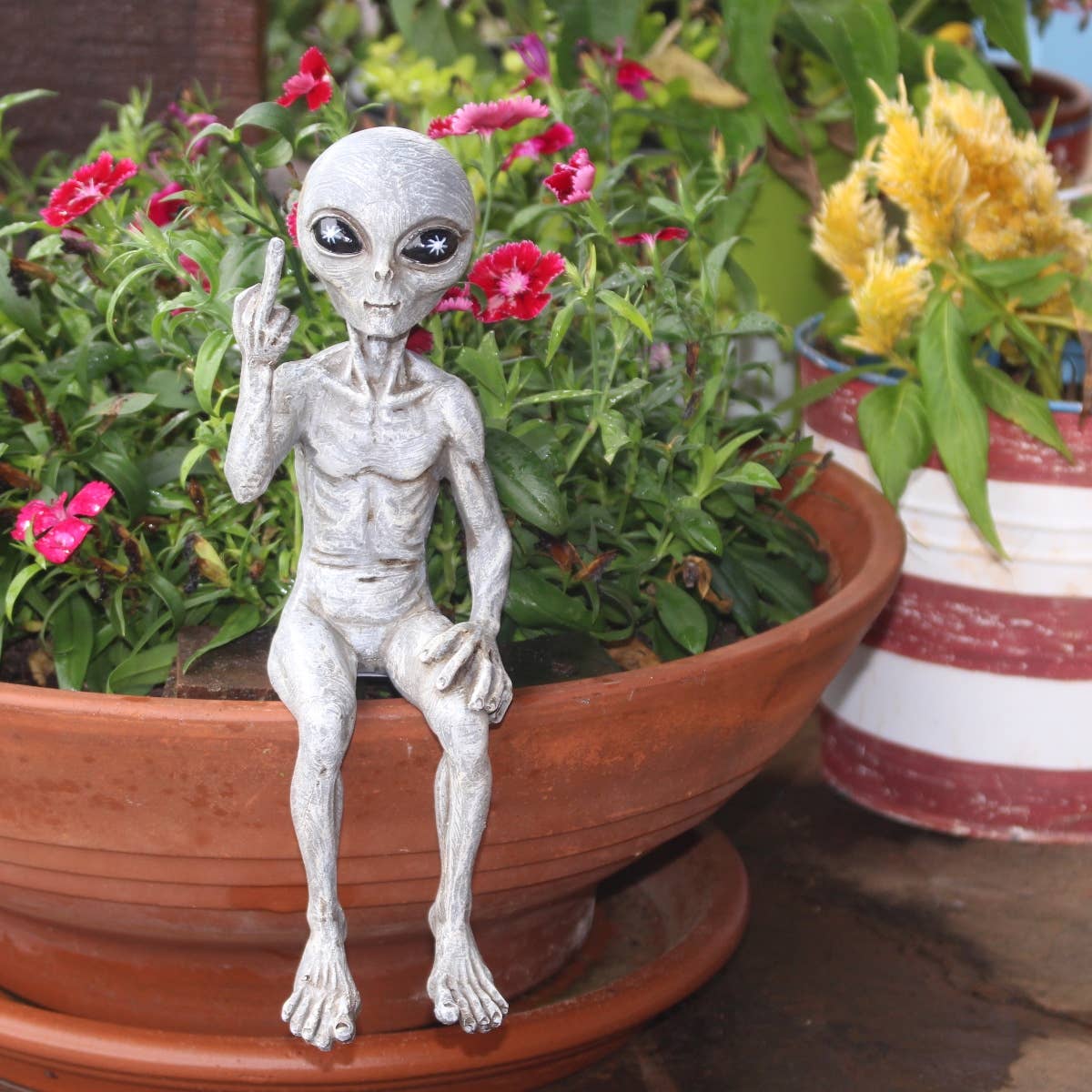 Rude Alien Statue “Flipping The Bird” 10″ H Shelf Sitter