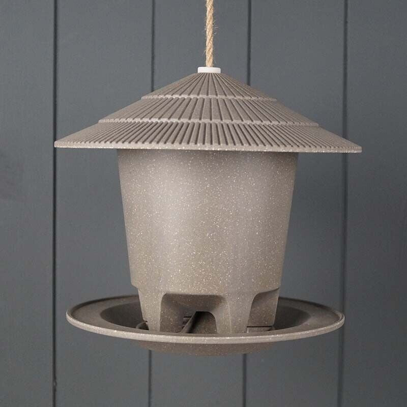 Deluxe Round Bird Feeder - Straw -Ship Only