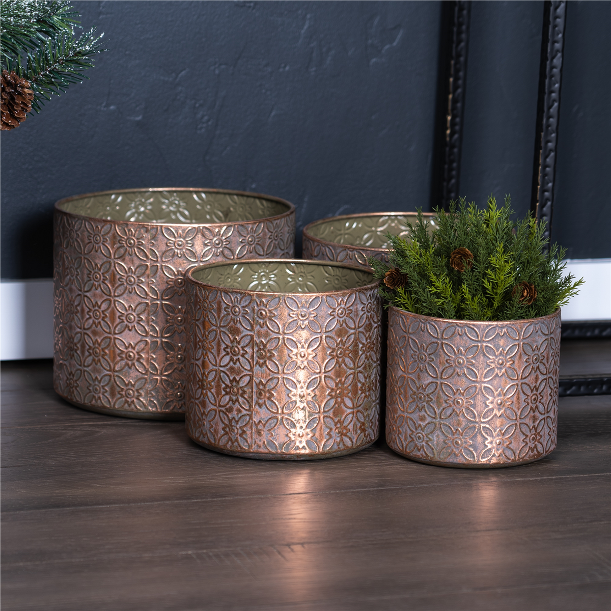 Ornate Geometric Metal Planter (Set of 4) -Ship Only