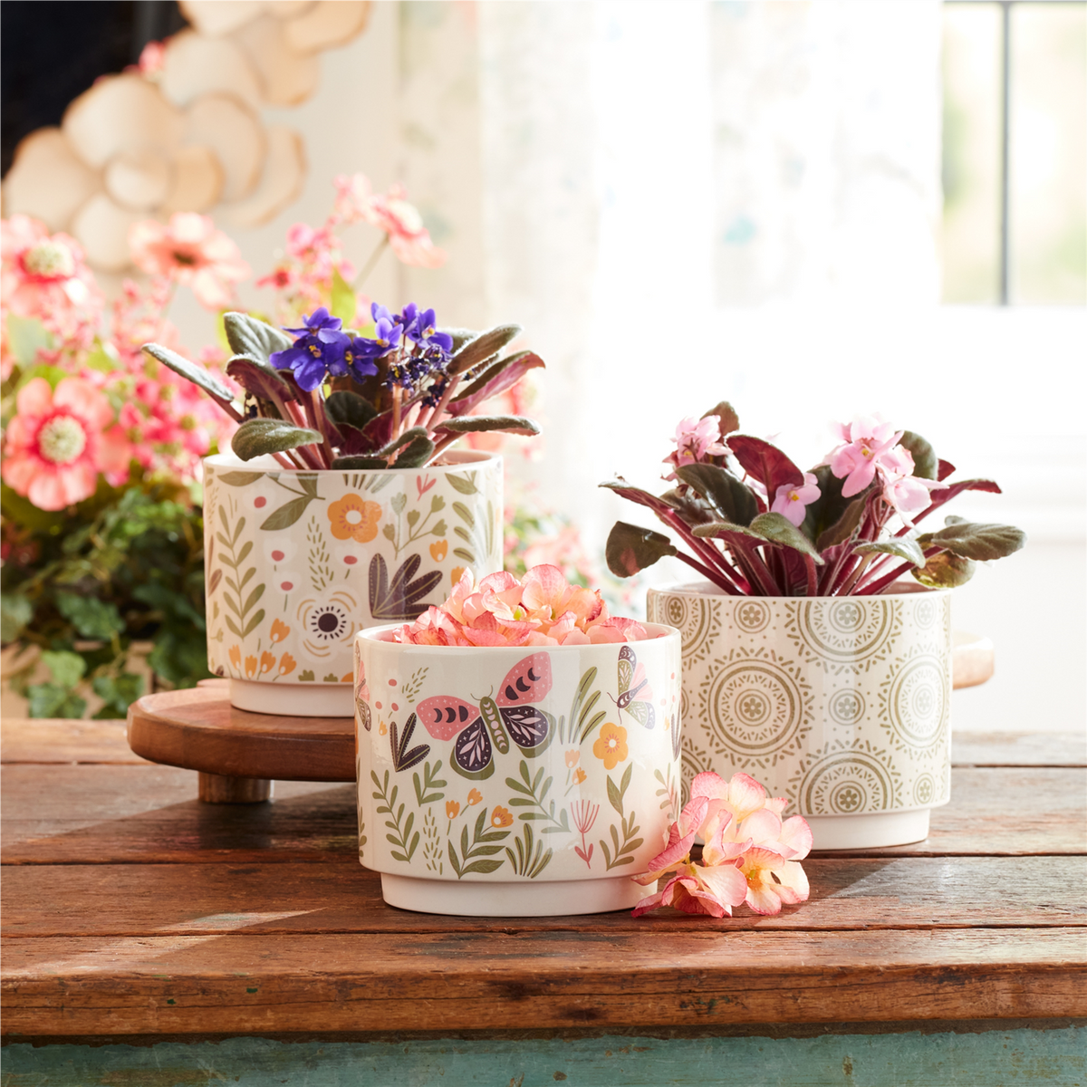 Stone Floral Patterned Planter (Set of 3) -Ship Only