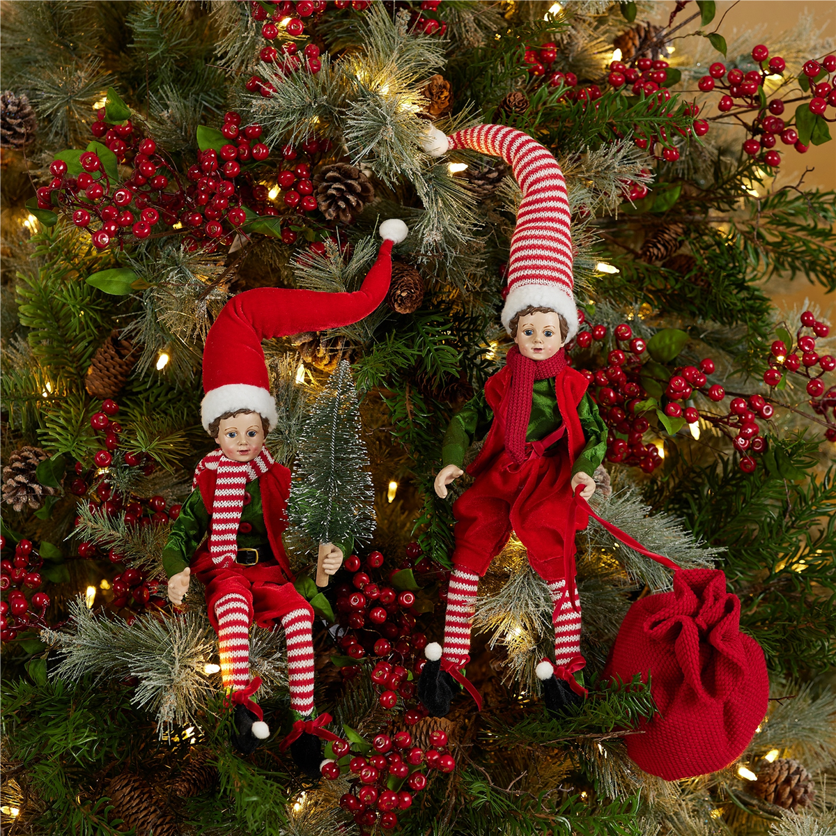 Vintage Elf Shelf Sitter (Set of 2) -Ship Only