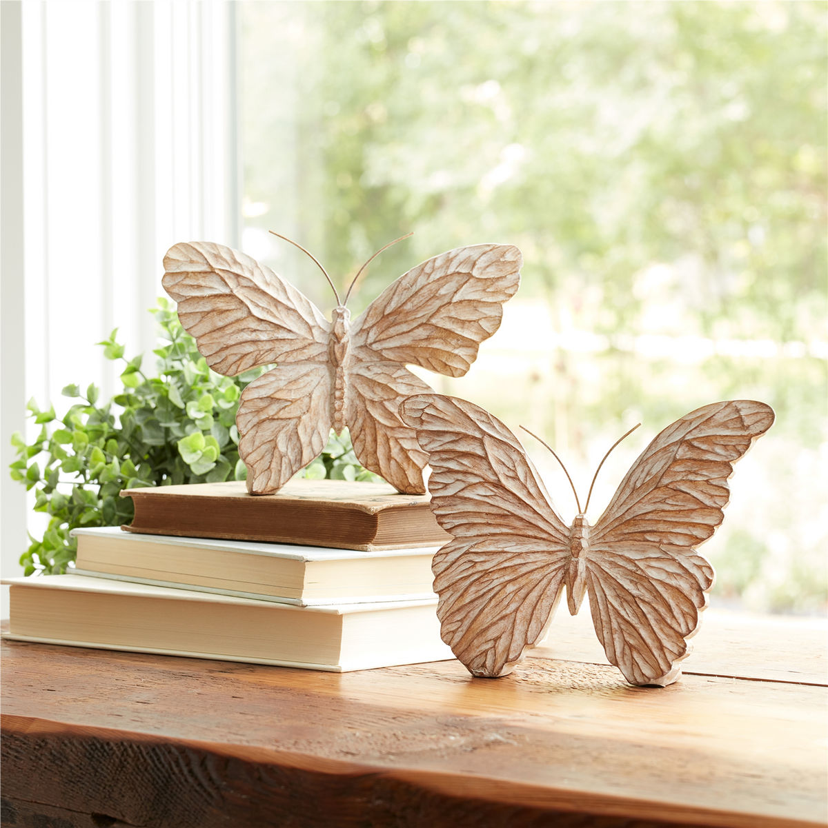 Carved Butterfly Shelf Sitter (Set of 4)