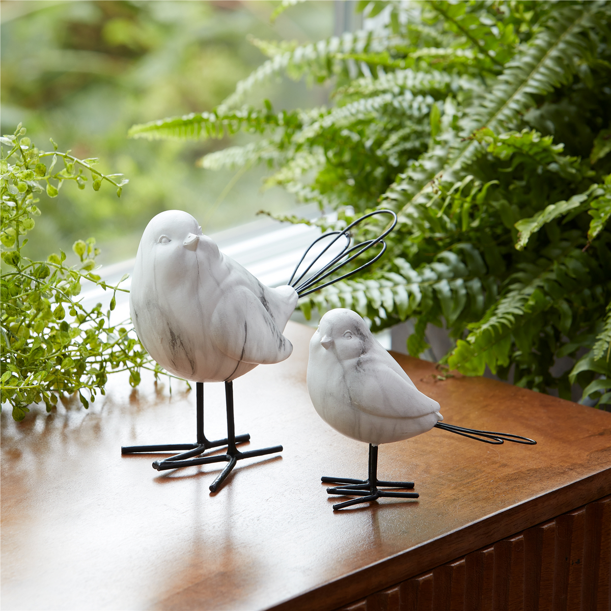 Bird (Set of 4) 3.75"H, 5.5"H Resin/Wire -Ship Only