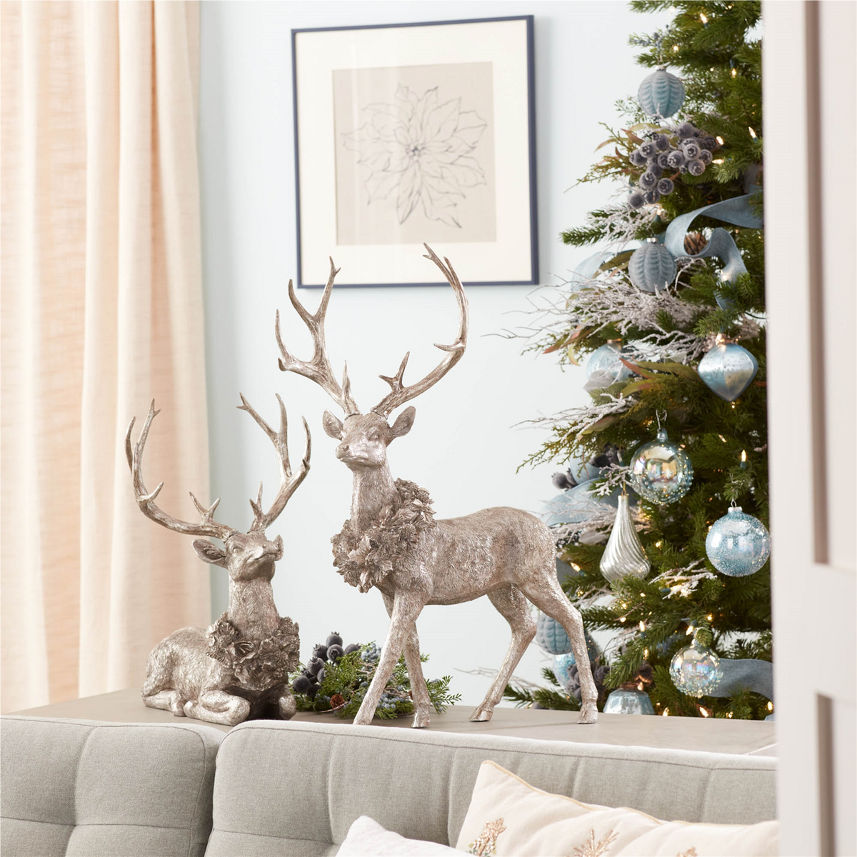 Holidya Deer Figurine (Set of 2)