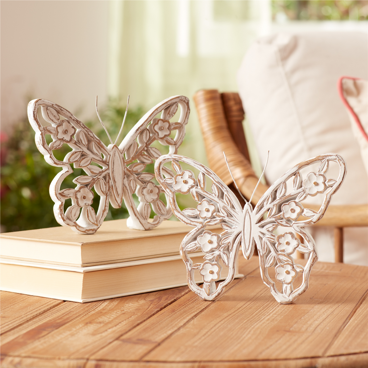 White Washed Floral Butterfly Decor (Set of 2) -Ship Only