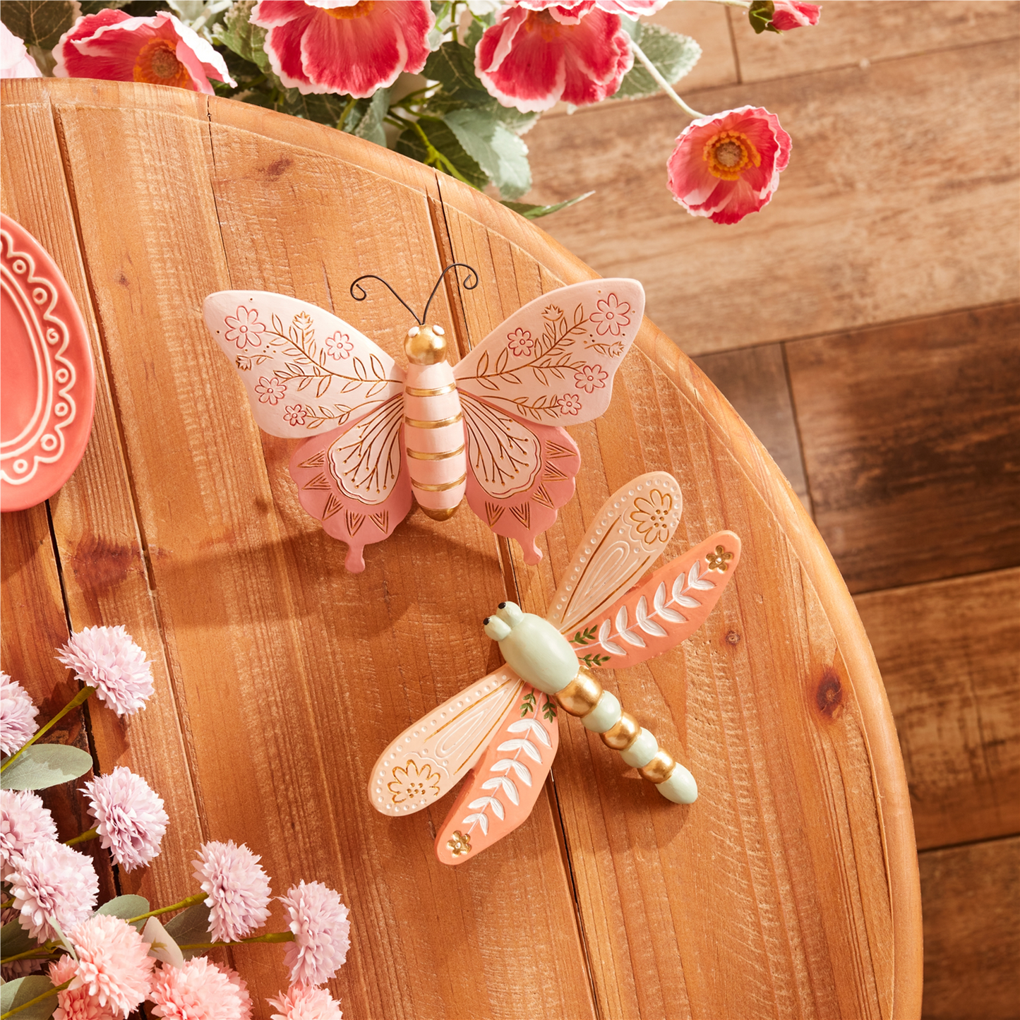Floral Etched Butterfly and Dragonly Shelf Sitter (Set of 4)