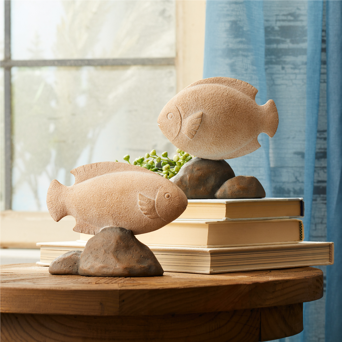 Fish on Rock Decor (Set of 4)