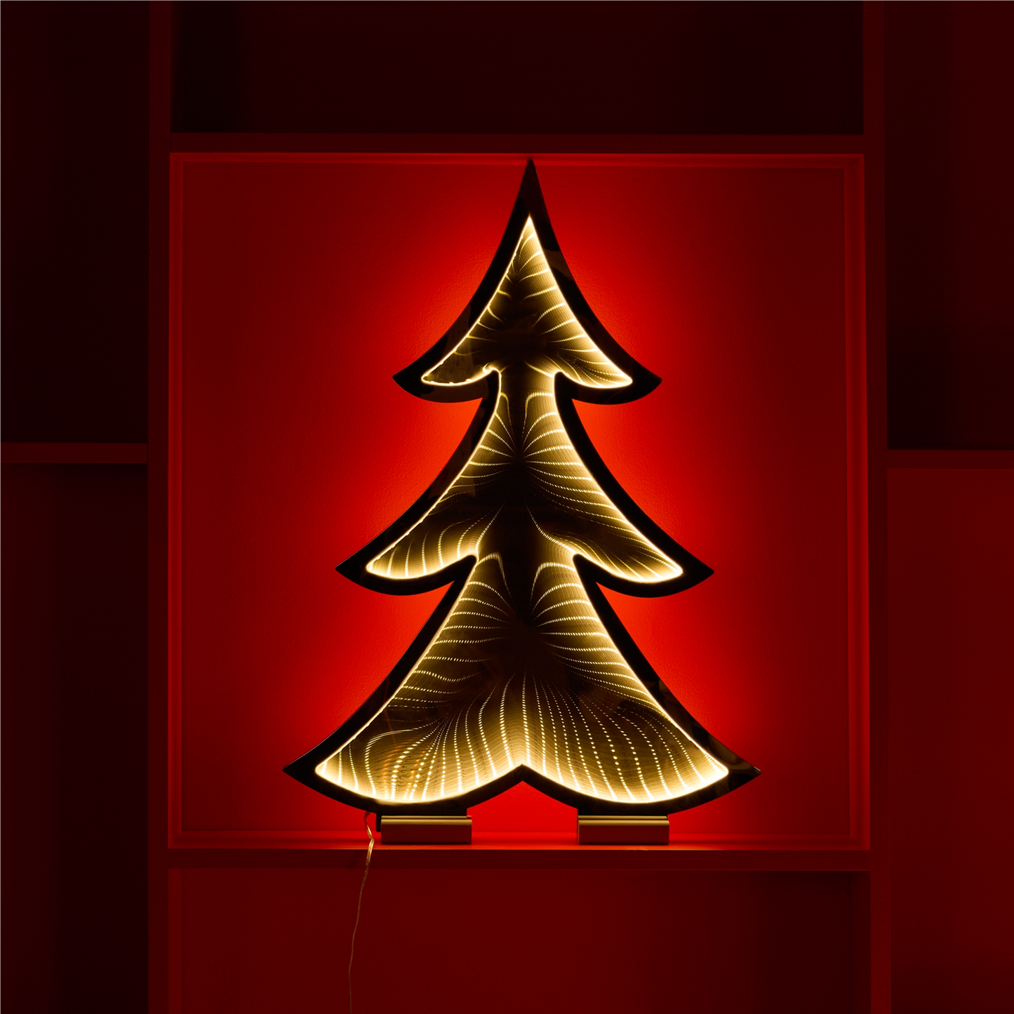 Pine Tree Outline Ekko Light Display 24.5"H -Ship Only