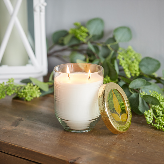 Whit Currant Scented Soy Candle with Pressed Floral Lid 5"D