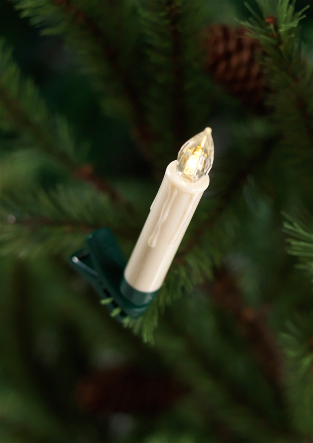 LED Clip on Taper Candle with Remote (Set of 24) -Ship Only