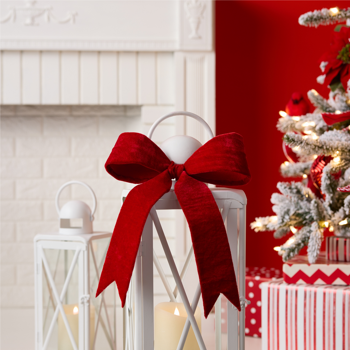 Red Wired Holiday Boy (Set of 2) -Ship Only