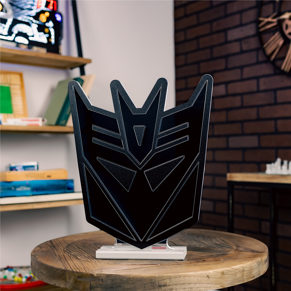 Transformers Decepticon Ekkolight 16"H