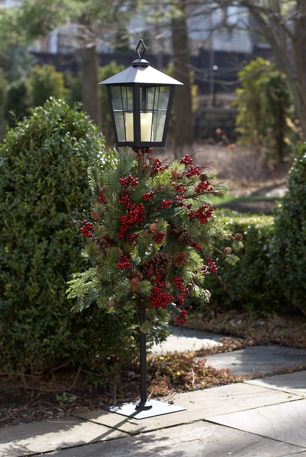 Metal Lantern Post with Wreath Holder 43.25"H -Ship Only