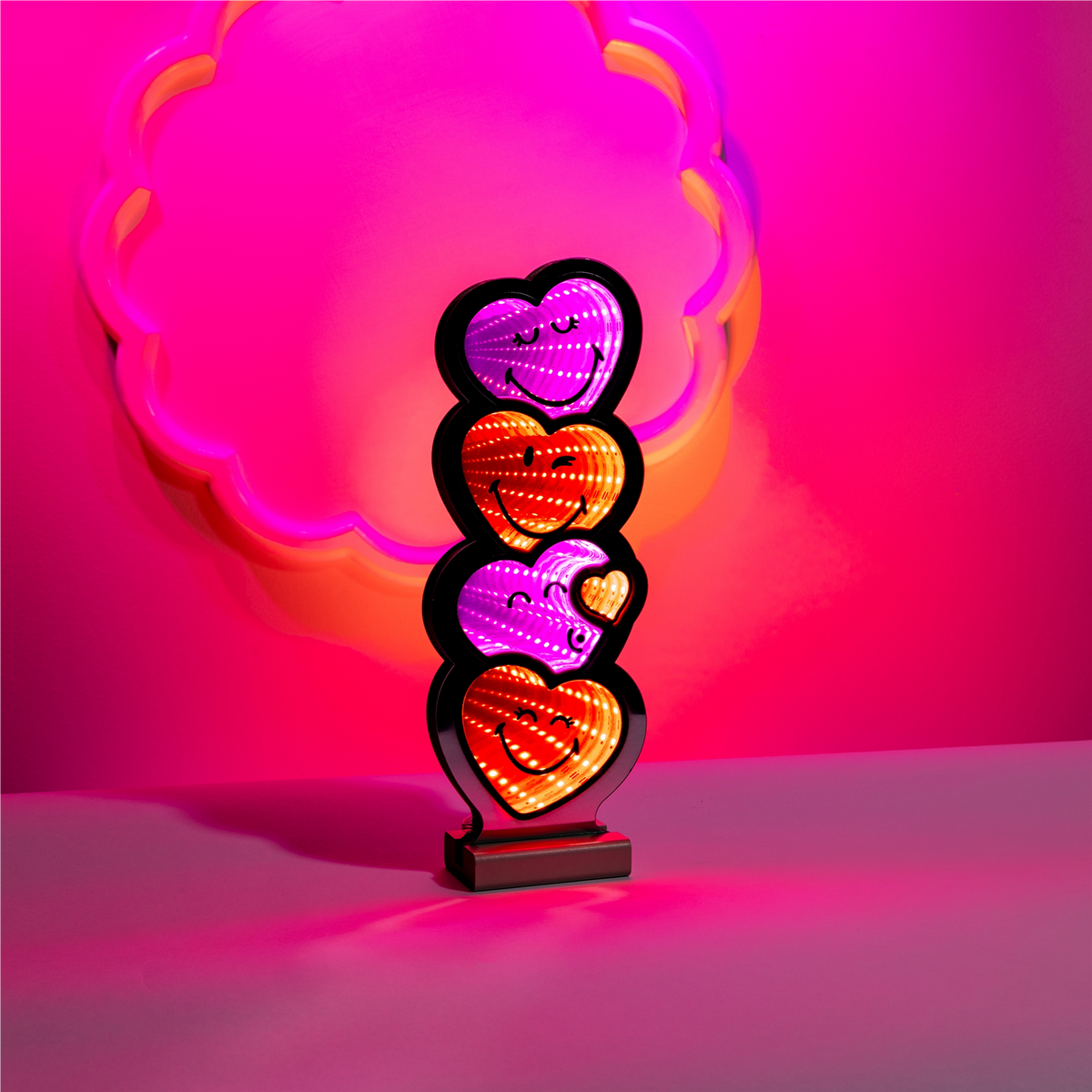 SmileyWorld® Heart Stack Ekkolight 12"H -Ship Only