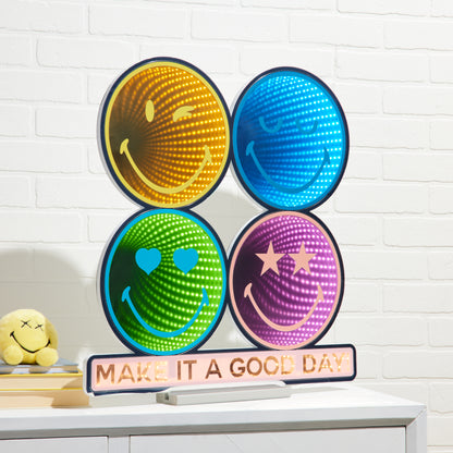 SmileyWorld(R) Good Day Ekkolight 24"H