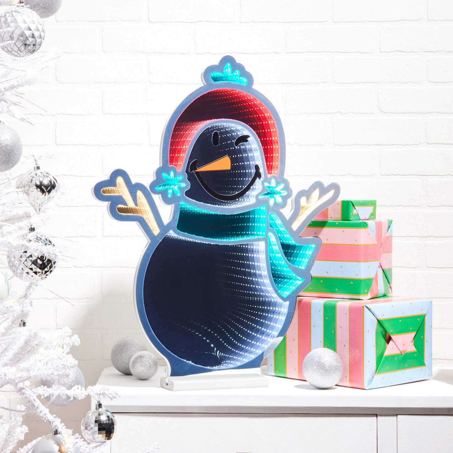 SmileyWorld(R) Holiday Snowman Ekkolight 24"H