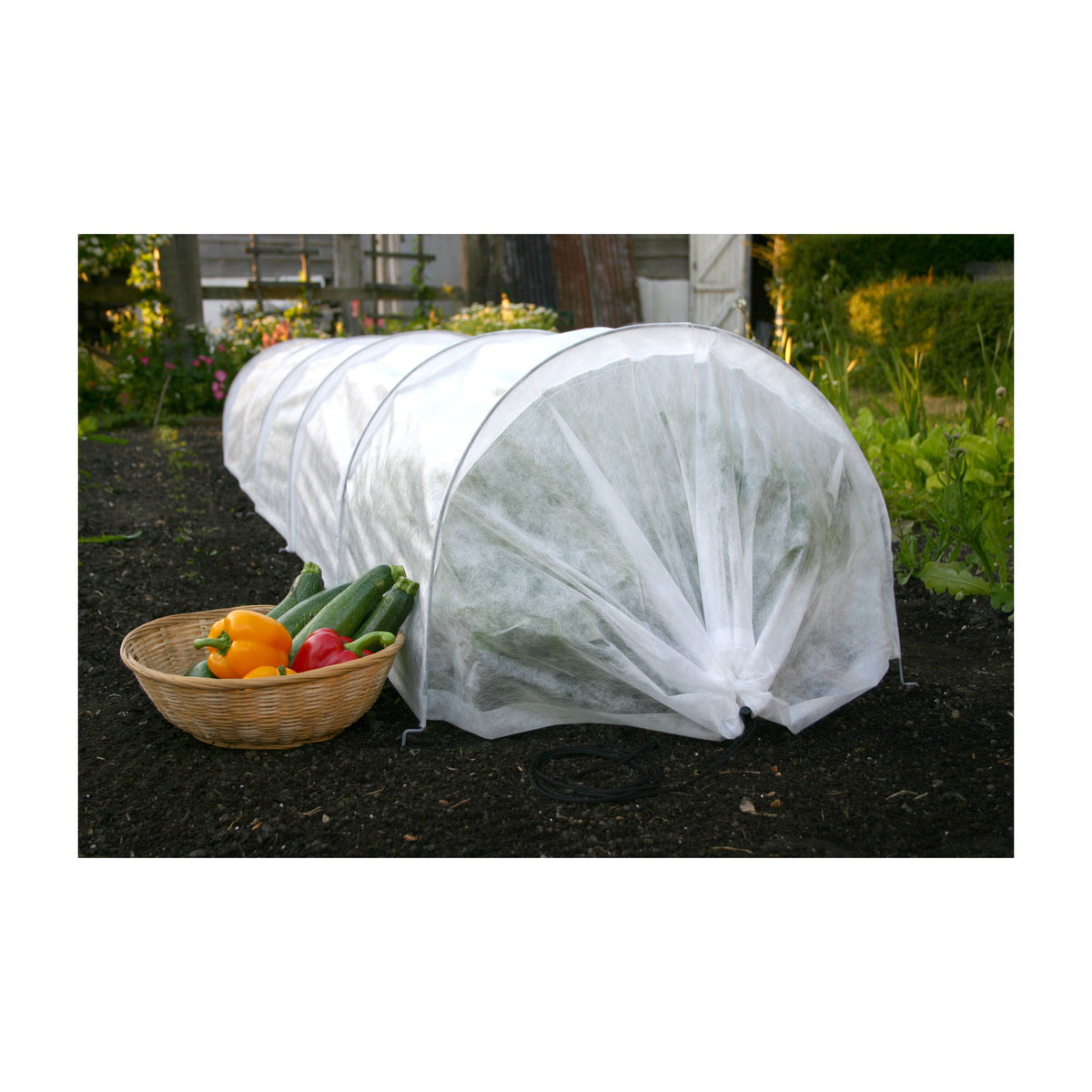 Giant Easy Fleece Tunnel -Ship Only