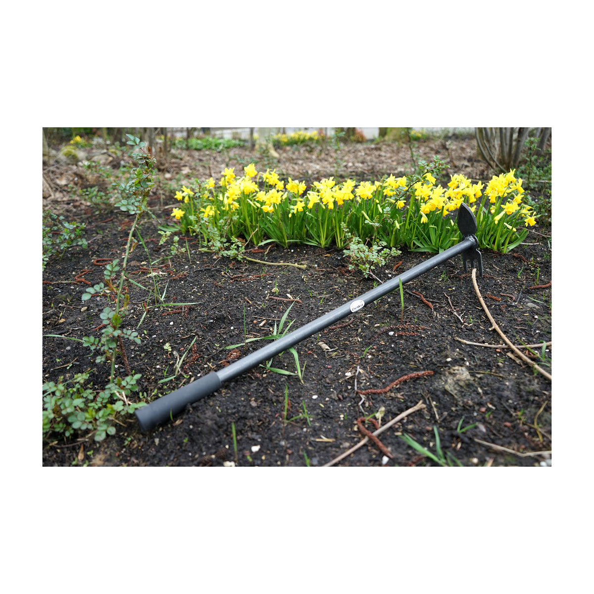 DeWit Comby Hoe - 3 Tine Cultivator / Heart Shaped Long Handle -Ship Only