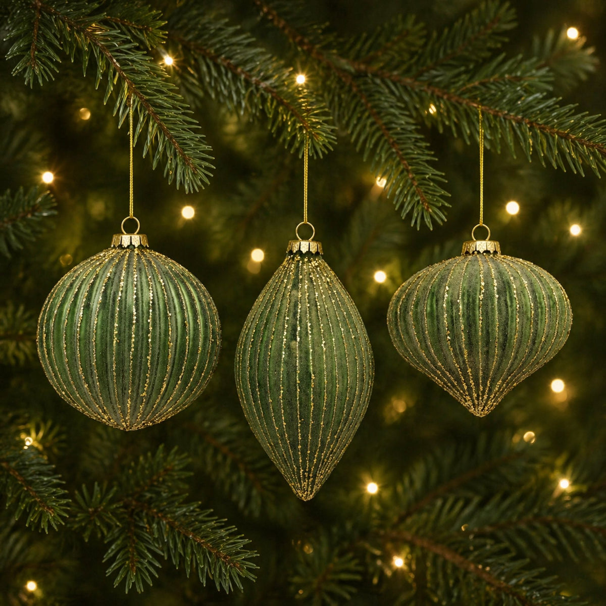 Ribbed Glass Ornament with Gold Accent (Set of 6) -Ship Only