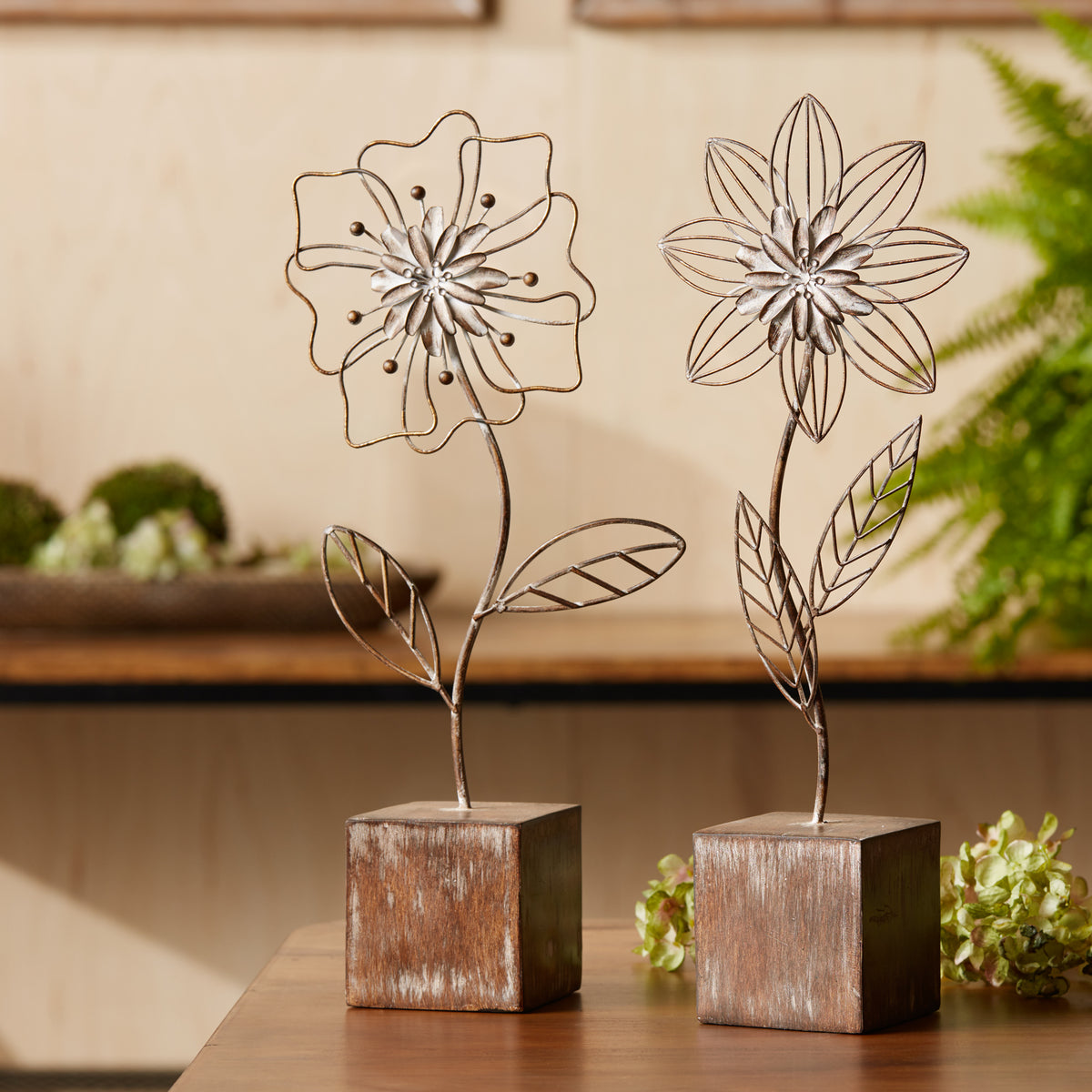 Metal Floral Decor (Set of 2) -Ship Only