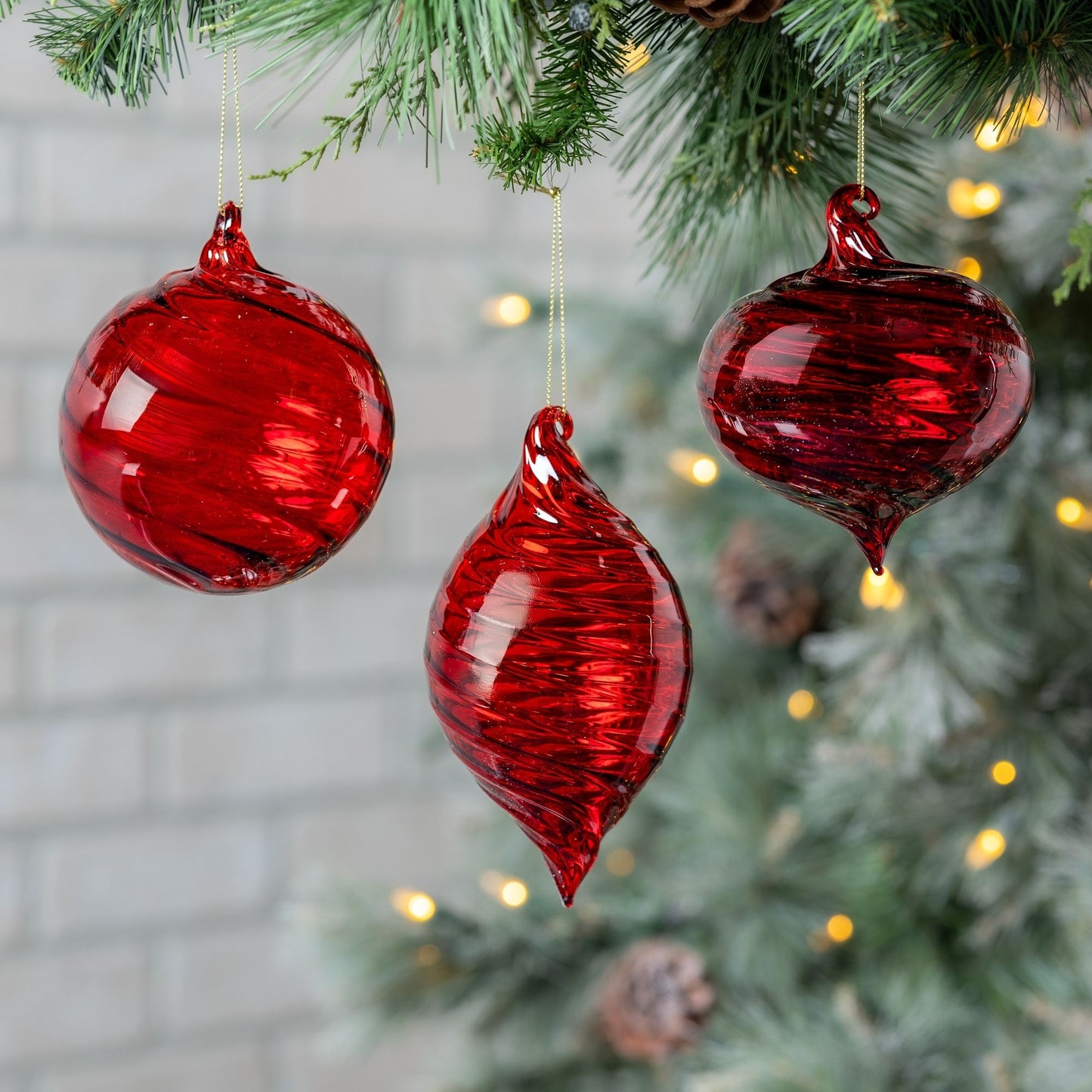 Red Swirl Glass Ornament (Set of 6) -Ship Only