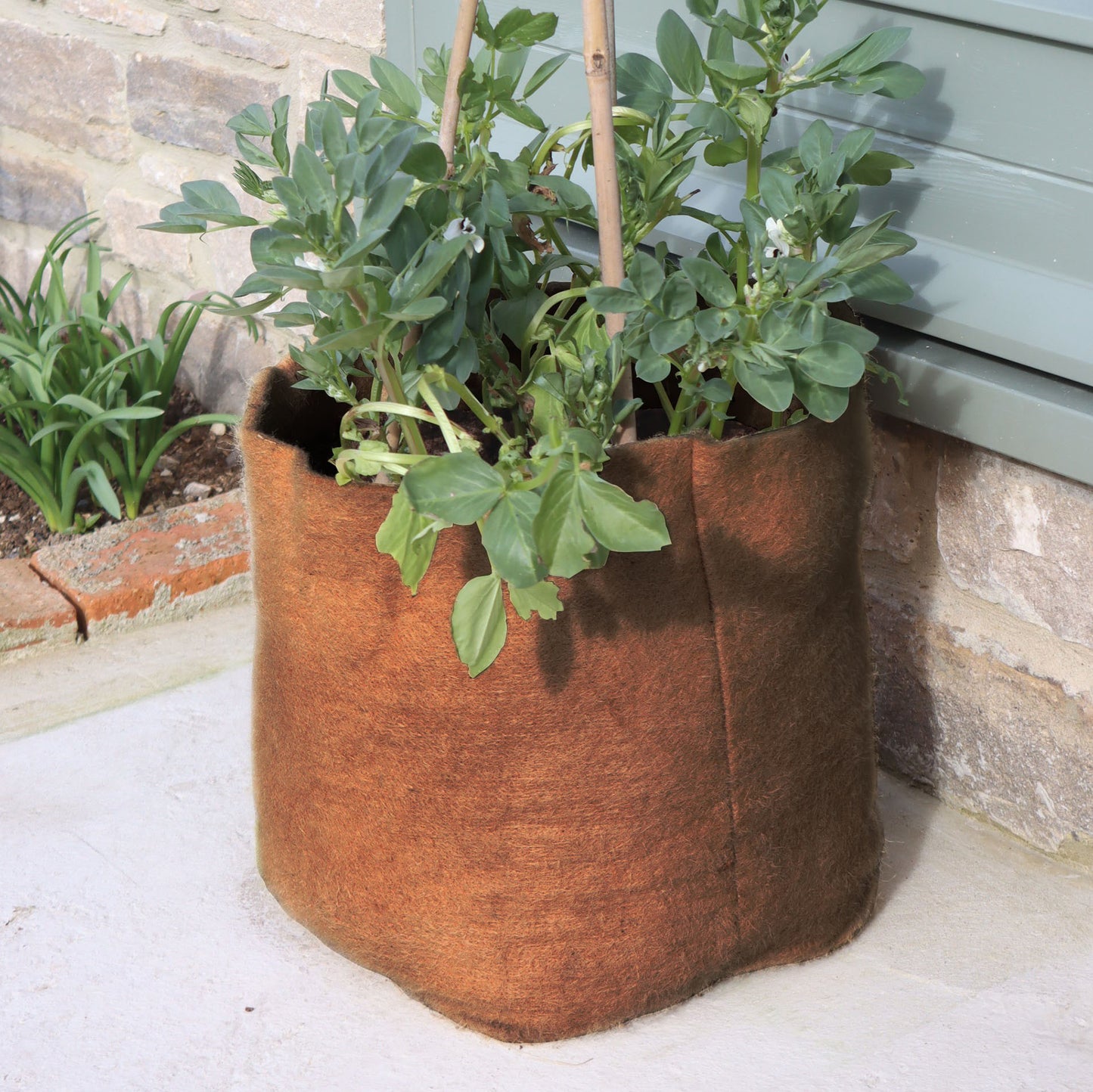 10.5 gal. 40L Hemp Fiber Planter -Ship Only