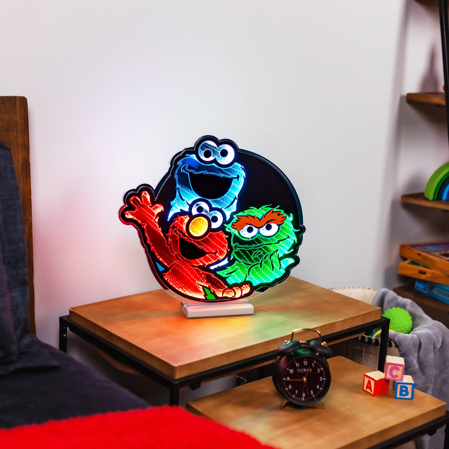Sesame Street Friends Ekkolight 16"H