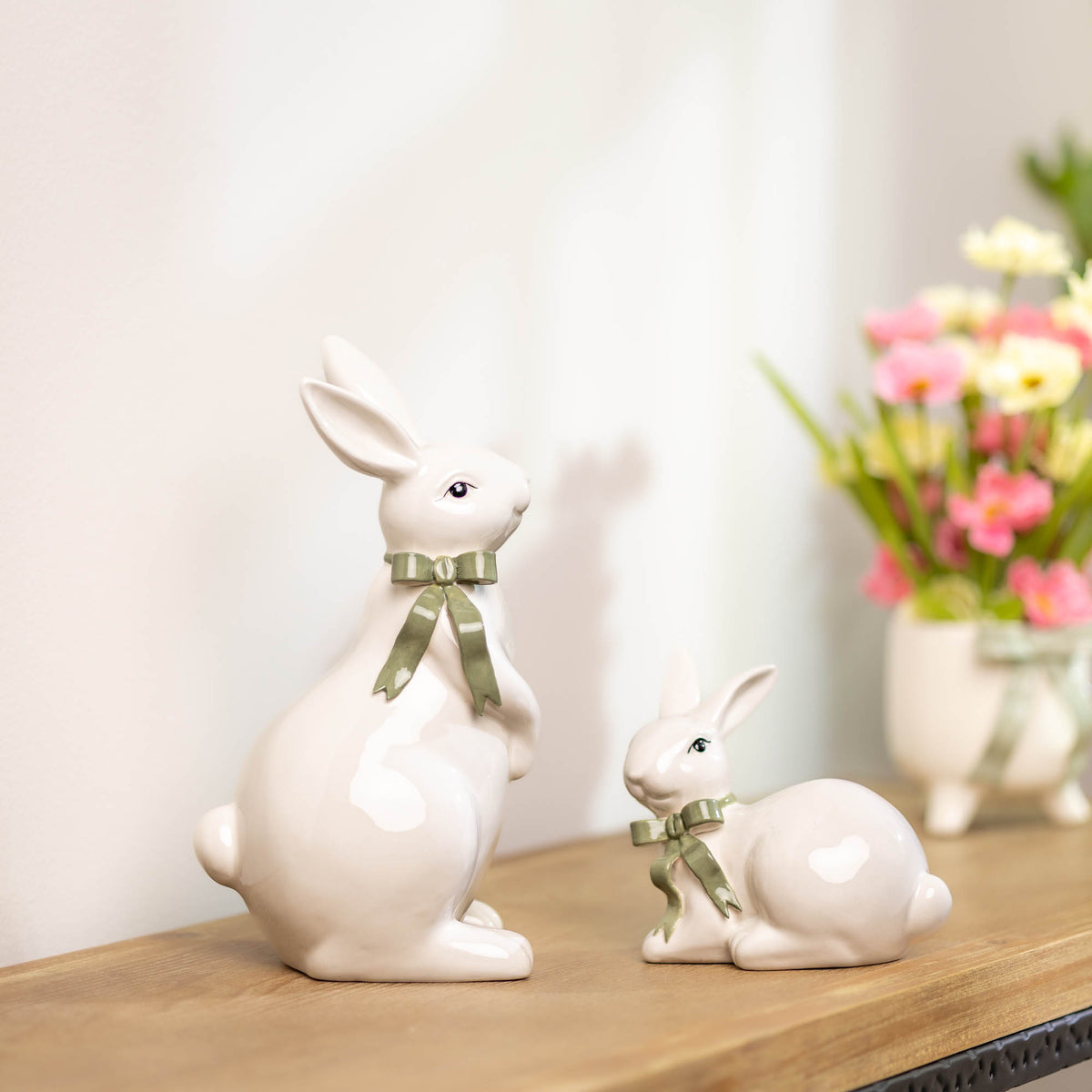 Rabbit w/Bow (Set of 2) 4.5”H Dolomite -Ship Only