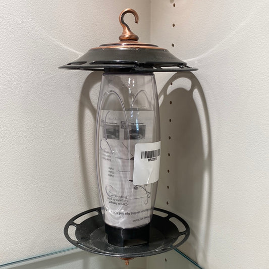 Hanging Feeder As is