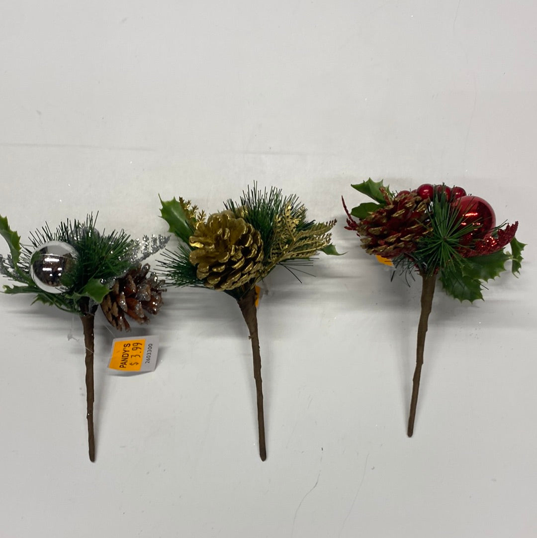 Holiday Ornament and Pinecone (12"H)