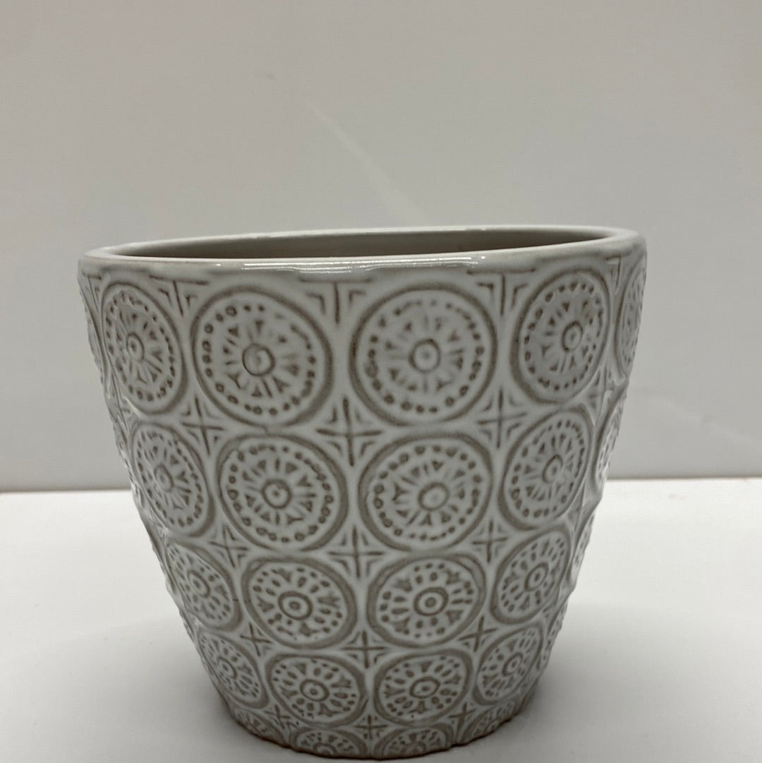 6.2" Tapered Pot with Medallion White