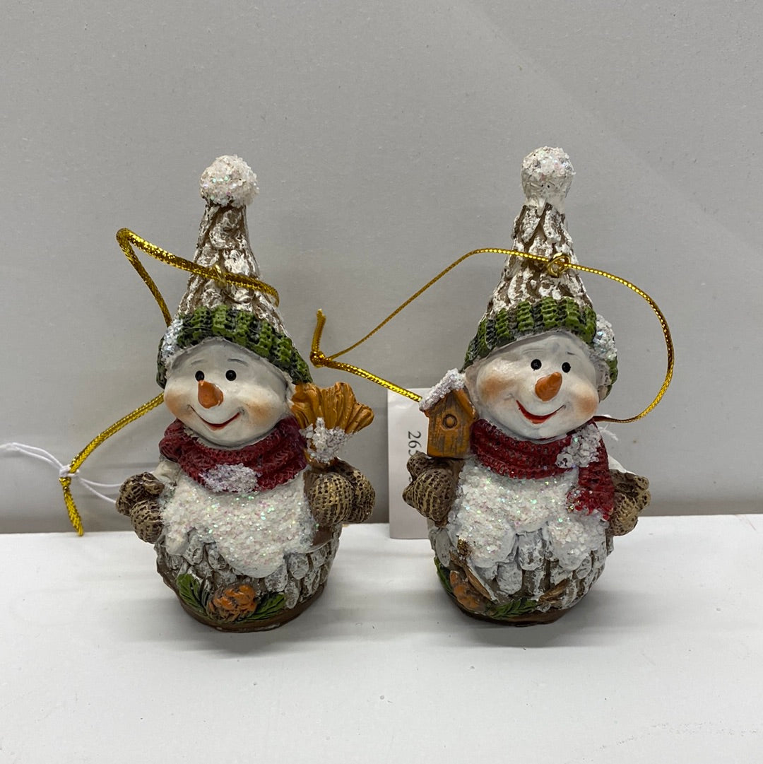 Snowman Ornament Resin (3.5”H)